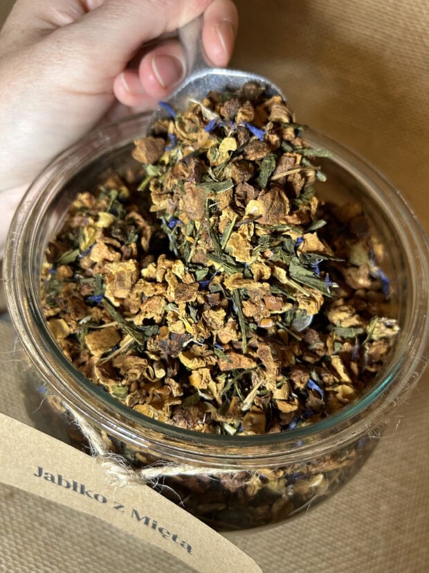 Esencja Sanok - Jabłko z Miętą