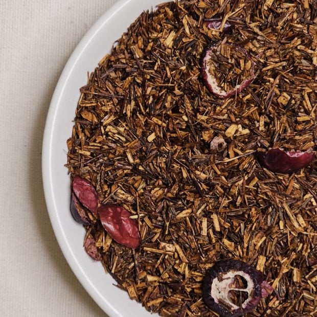 Rooibos Żurawina - Wanilia na talerzyku.