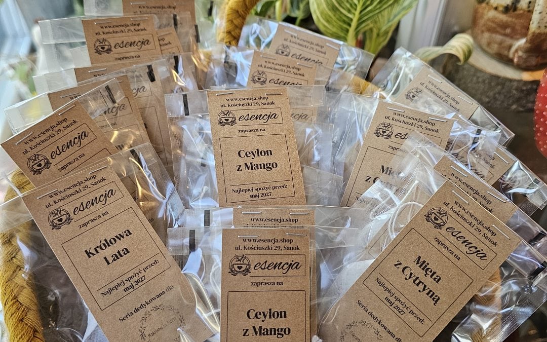 Herbaty z logo dla twórczyni makram – mały dodatek, wielki efekt